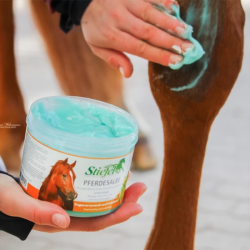 Stiefel Massagesalve 500 ml